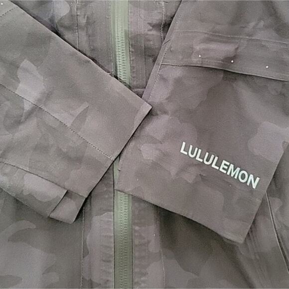 Lululemon Break A Trail Jacket - Picture 8 of 11
